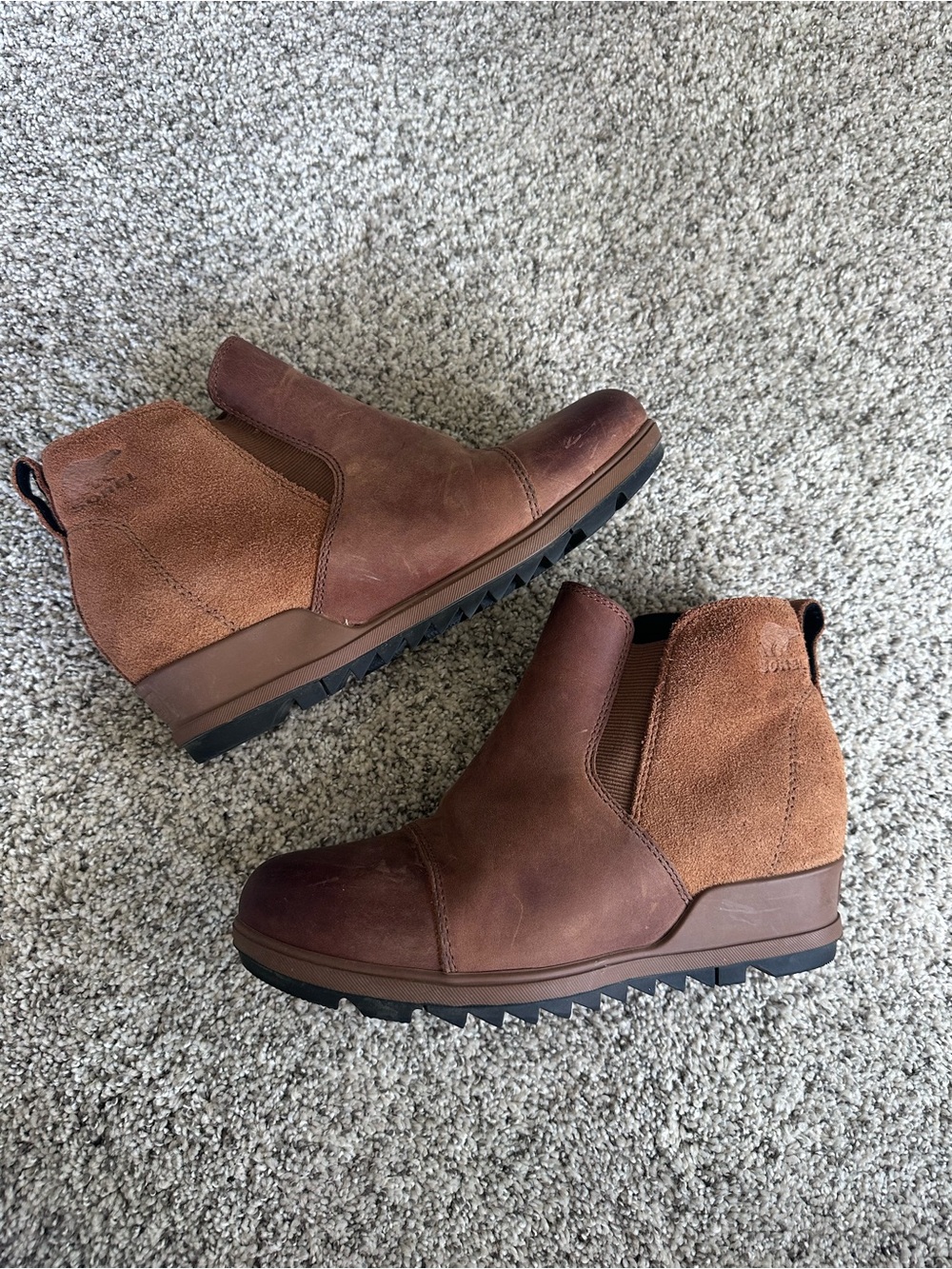 Sorel Brown Leather & Suede Wedge Evie Chelsea Ankle Booties